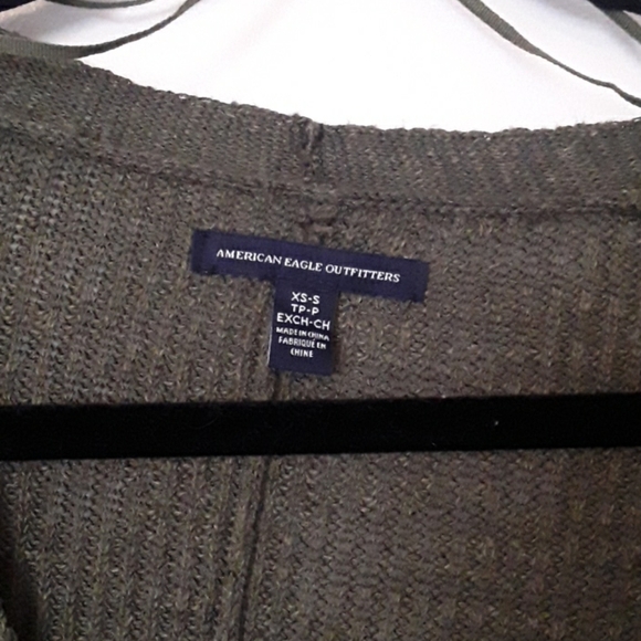 BNOT  olive green 3/4 sleeve cardigan - Picture 2 of 4